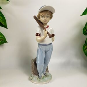 Lladro "Can I Play" 7610 Baseball Boy Bat & Ball w/ Box & Book Pamphlet 8 in.